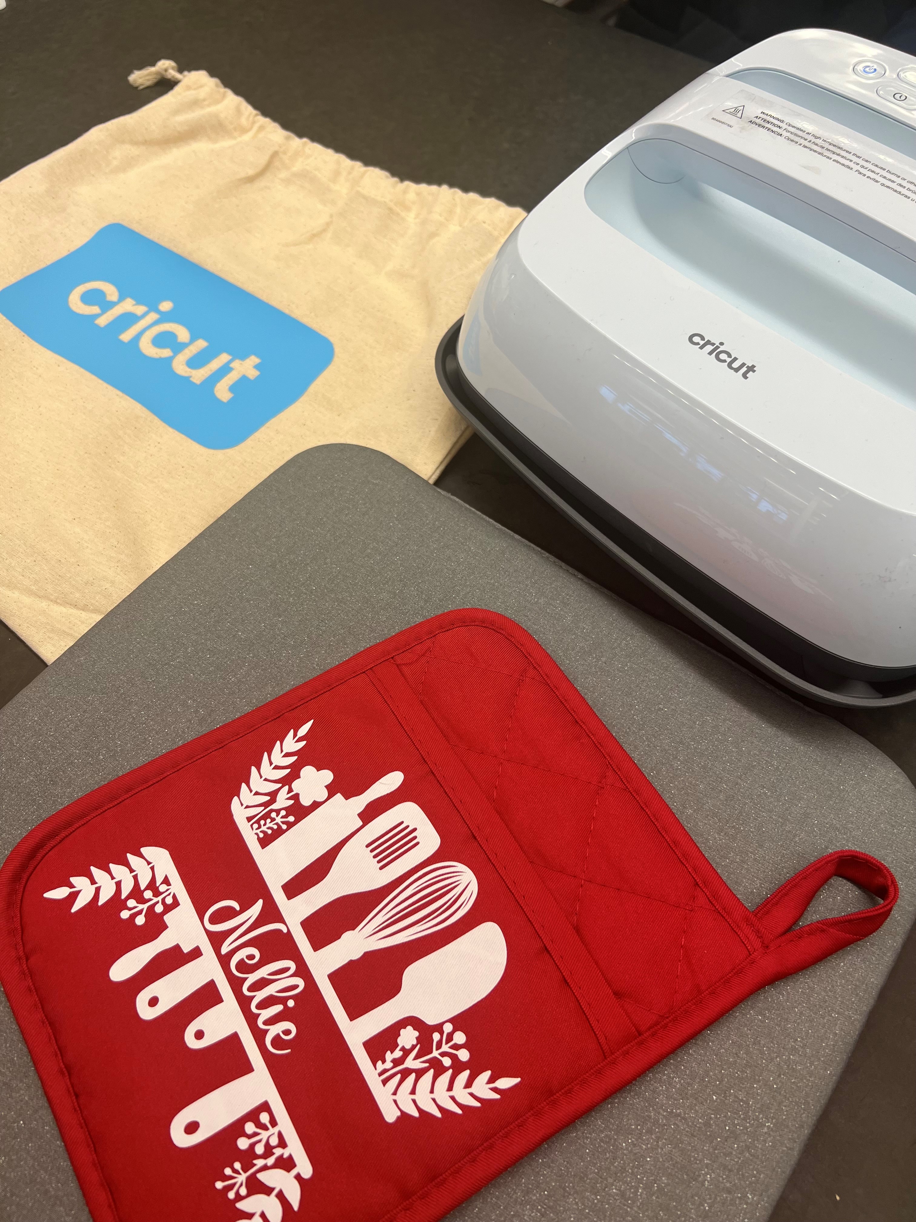 Cricut Easy Press 3  Ela Area Public Library